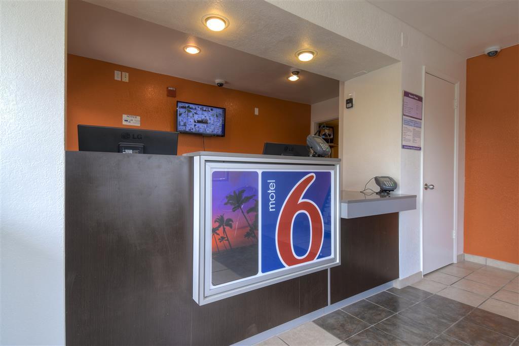 Motel 6-Baldwin Park, Ca - Los Angeles Logo foto